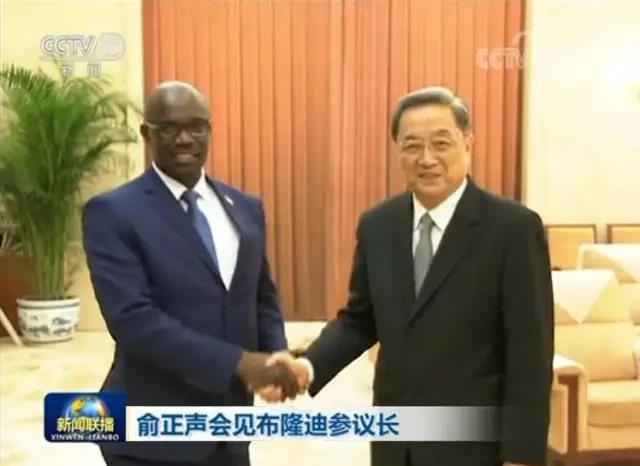皇冠体育