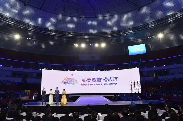 皇冠体育